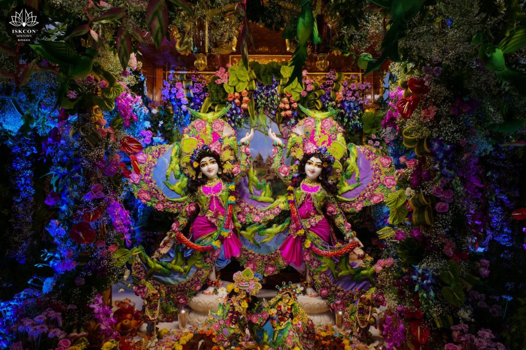 On this Janmashtami take a vow to never leave Krishna’s shelter